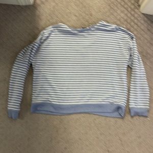 Vineyard Vines sweatshirt. Size XL.